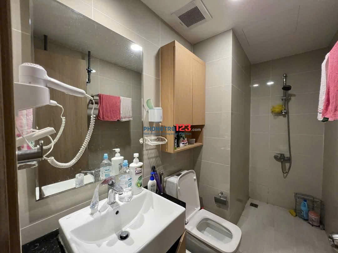 Chung cư Bàu Cát, Hòng Lạc, P12, TB: 3p ngủ, 95m2, giá 11tr/th