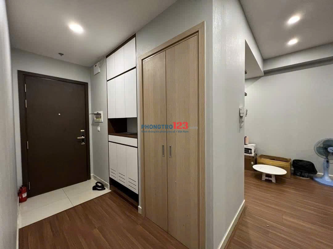 Chung cư Bàu Cát, Hòng Lạc, P12, TB: 3p ngủ, 95m2, giá 11tr/th