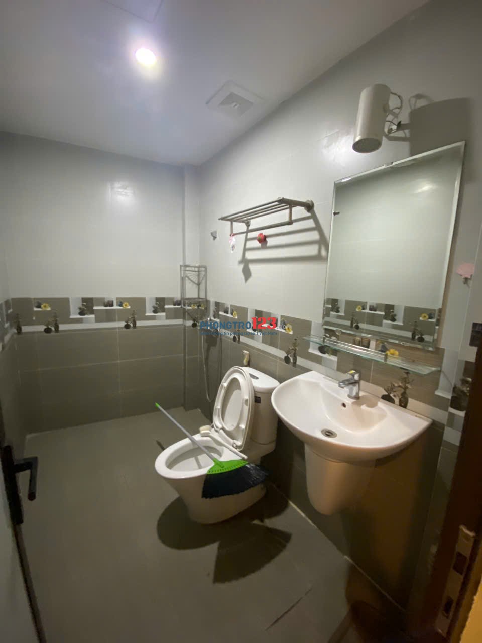 Cho thuê Căn hộ dịch vụ Full đồ cao cấp tại Ngõ 294 Kim Mã, Ba Đình. Chỉ 8tr