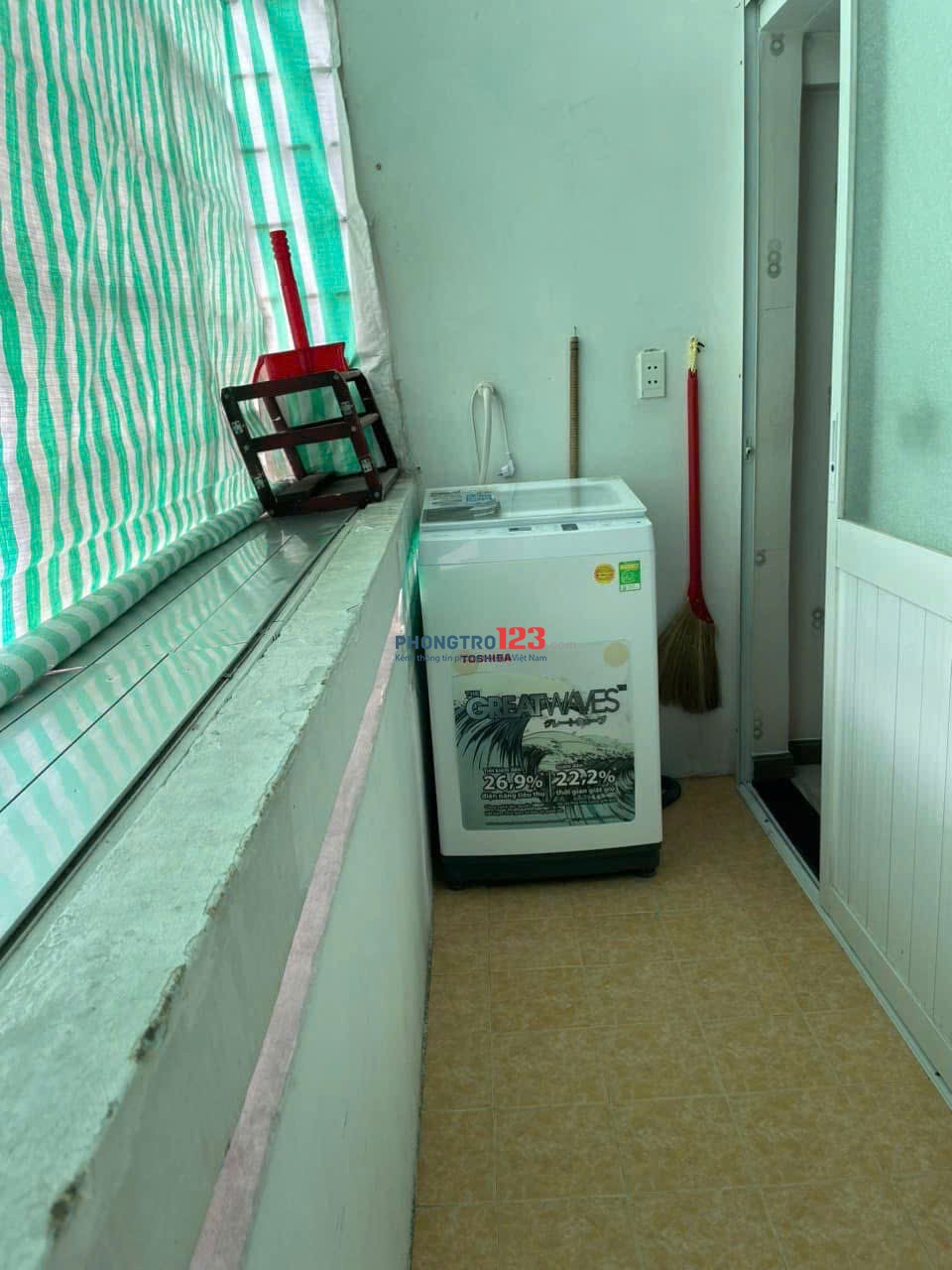 Chung cư 590 CMT8, Khu phố 1, Q3, 52m2, 1 Phòng ngủ, 8tr/th
