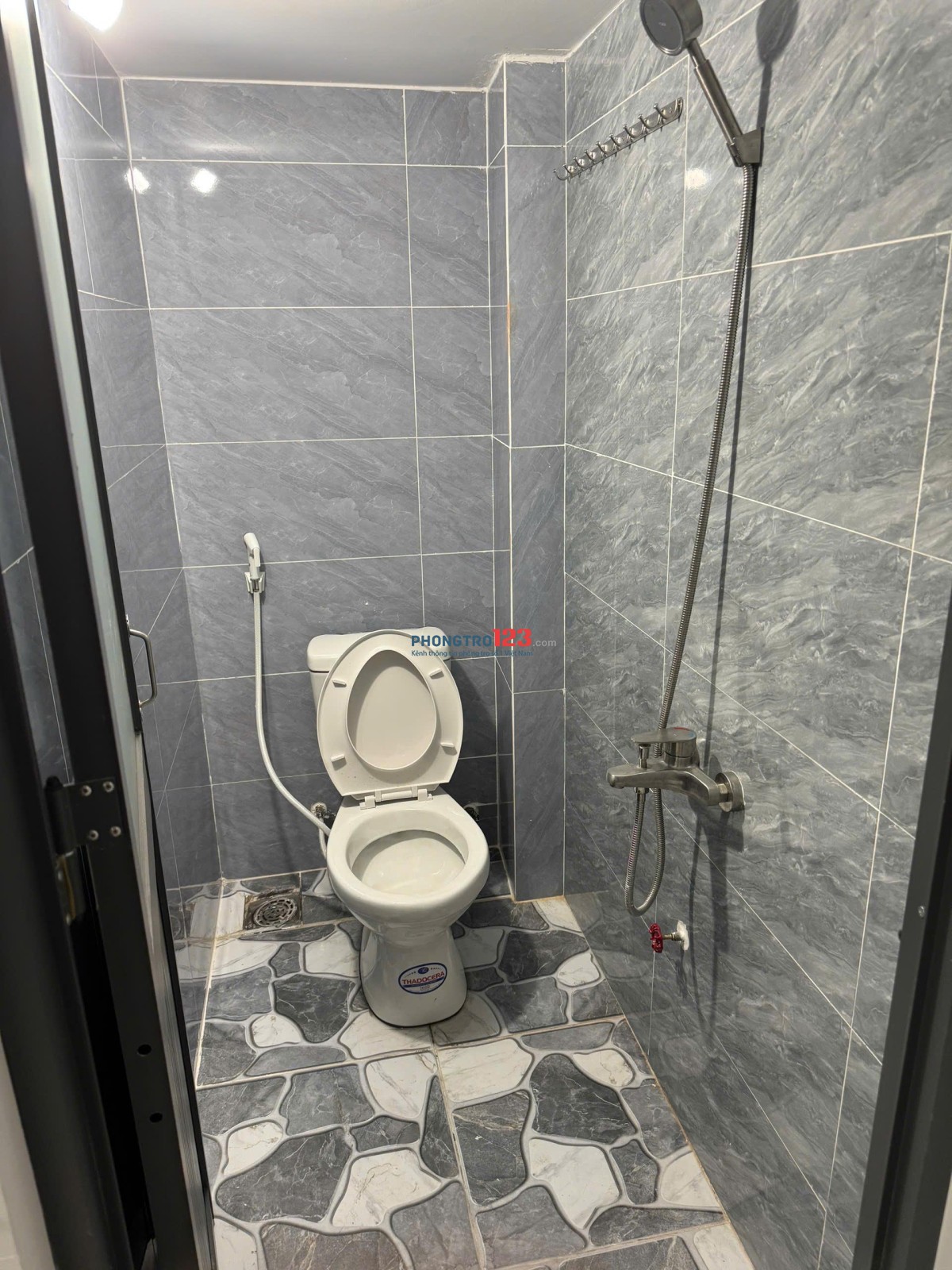 MINI HOUSE TRÊN ĐƯỜNG 30/4 GẦN TRƯỜNG CĐCT VÀ KHU 1 ĐHCT