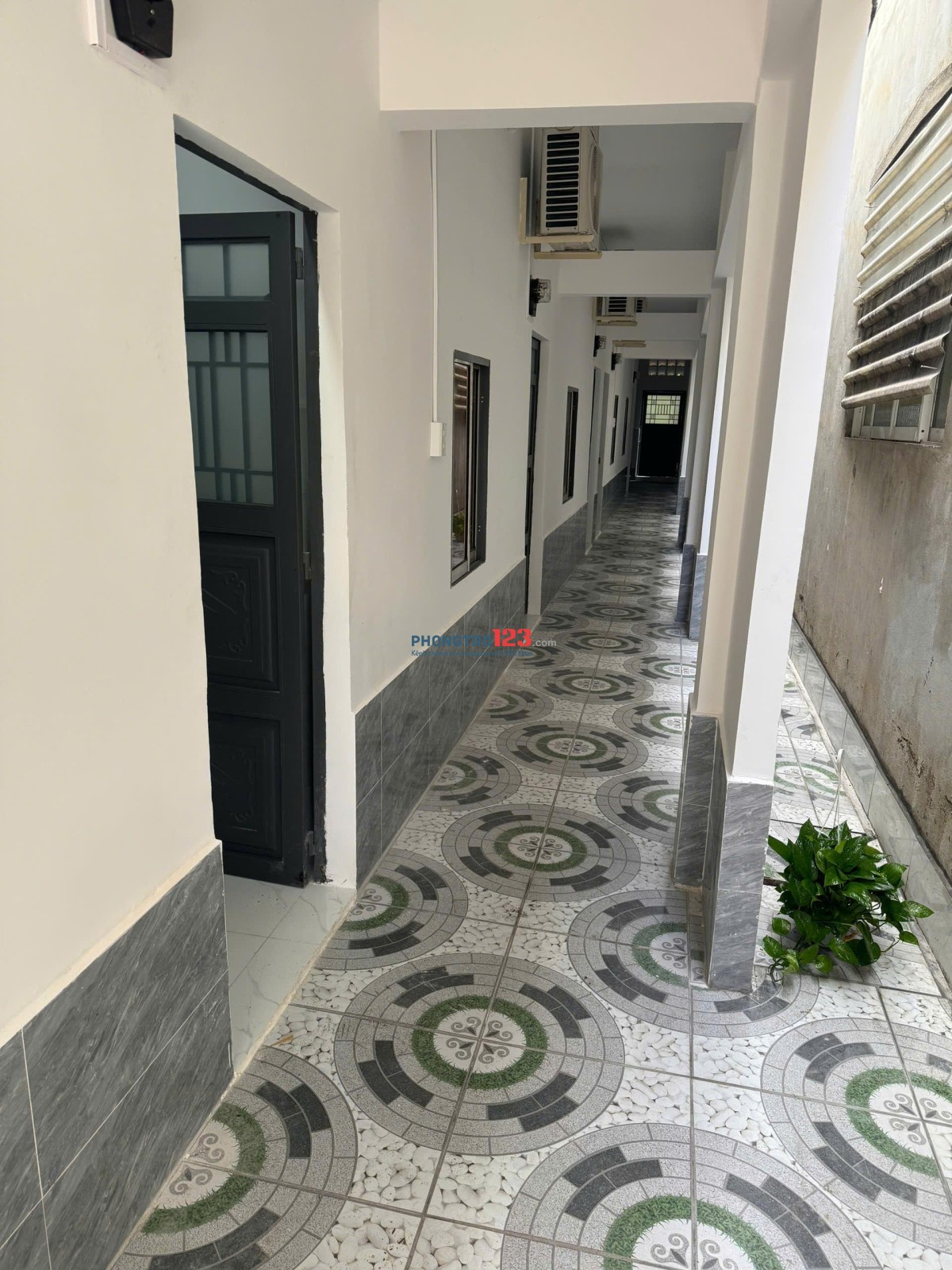 MINI HOUSE TRÊN ĐƯỜNG 30/4 GẦN TRƯỜNG CĐCT VÀ KHU 1 ĐHCT