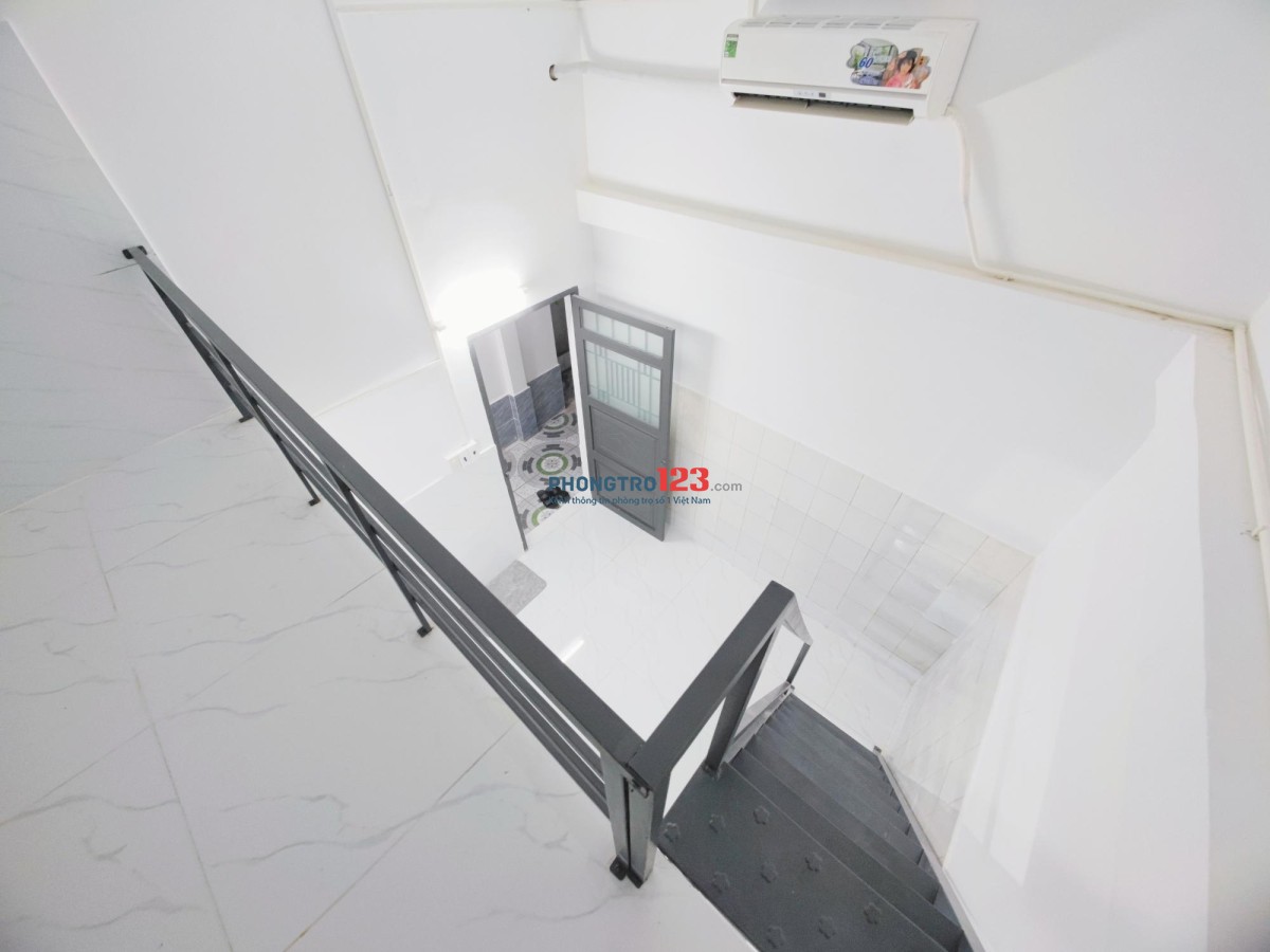 MINI HOUSE TRÊN ĐƯỜNG 30/4 GẦN TRƯỜNG CĐCT VÀ KHU 1 ĐHCT