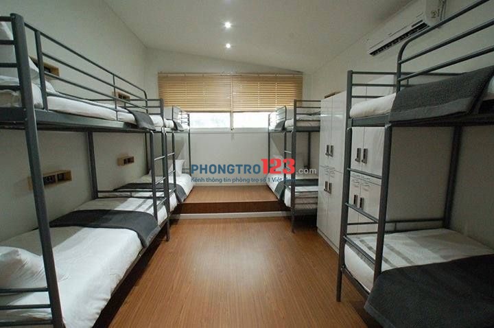 Homestay KTX tại ngõ 413 Hoàng quốc Việt, phòng ở 4-6 ng/ phòng. ( Trọ full nữ ) Giá 1tr6/1 tháng