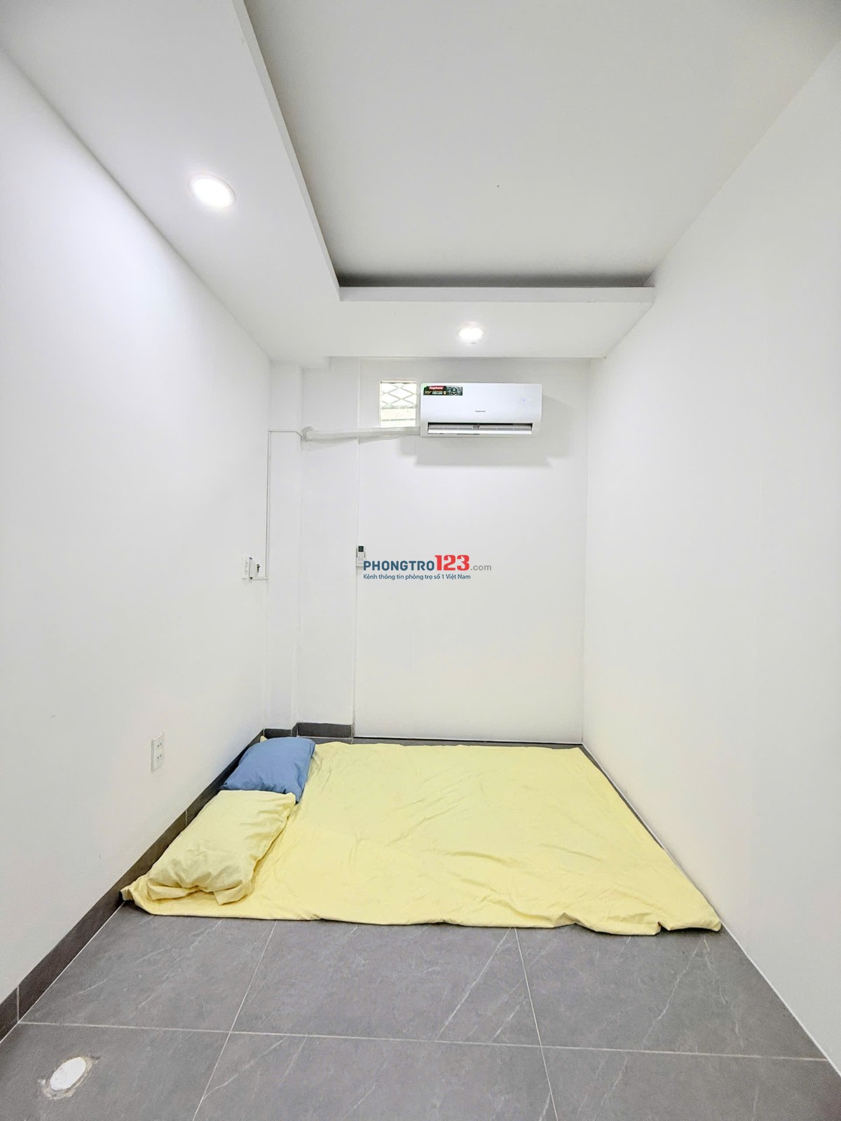 Phòng dưới trệt mới xây giá rẻ có máy lạnh gần Vườn Lài, Đh Nguyễn Tất Thành