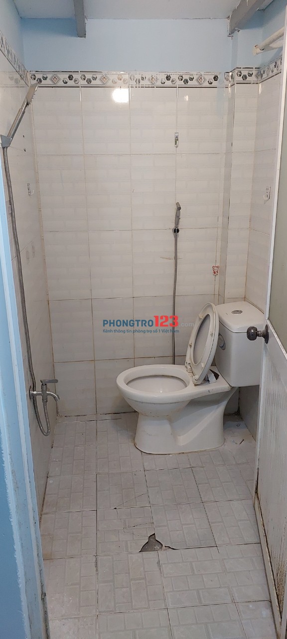 Cho thuê phòng trọ Quận 9, số 28 Đường số 8-Cách ngã 3 Lã Xuân Oai-Lê Văn Việt 100 Mét