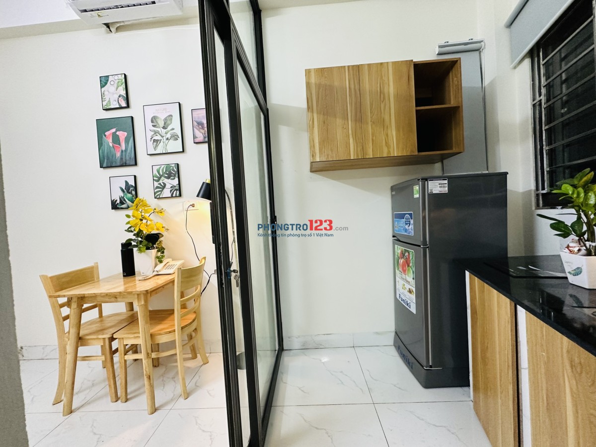 STUDIO GÁC XÉP CHO THUÊ TẠI 44 TRẦN THÁI TÔNG, 30m2 rộng đẹp