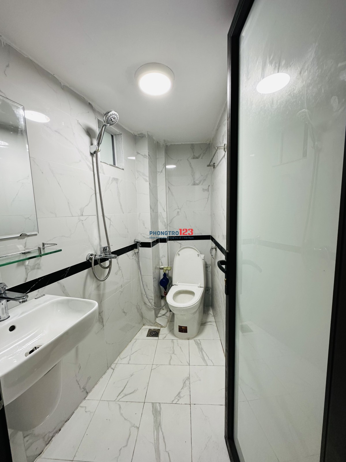 STUDIO GÁC XÉP CHO THUÊ TẠI 44 TRẦN THÁI TÔNG, 30m2 rộng đẹp