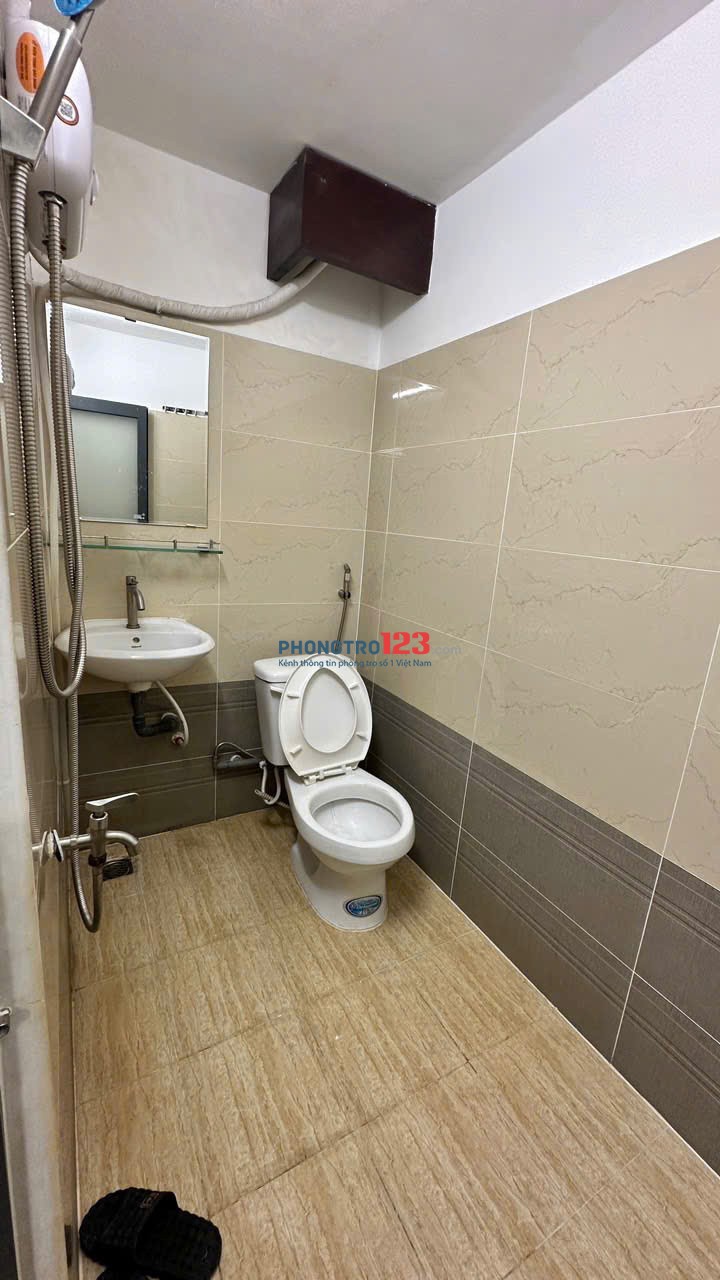Phòng Căn hộ Studio đủ nội thất cao cấp 224/20 Lý Thường Kiệt Q.10