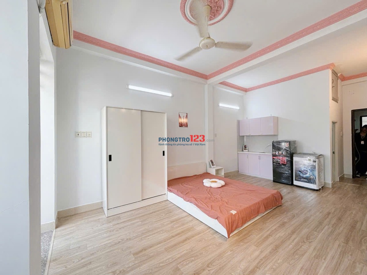 CĂN HỘ STUDIO CÓ BAN CÔNG, FULL NỘI THẤT Ở TRUNG TÂM Q7, GIÁ ĐANG ĐƯỢC ƯU ĐÃI HỖ TRỢ KH THIỆN CHÍ