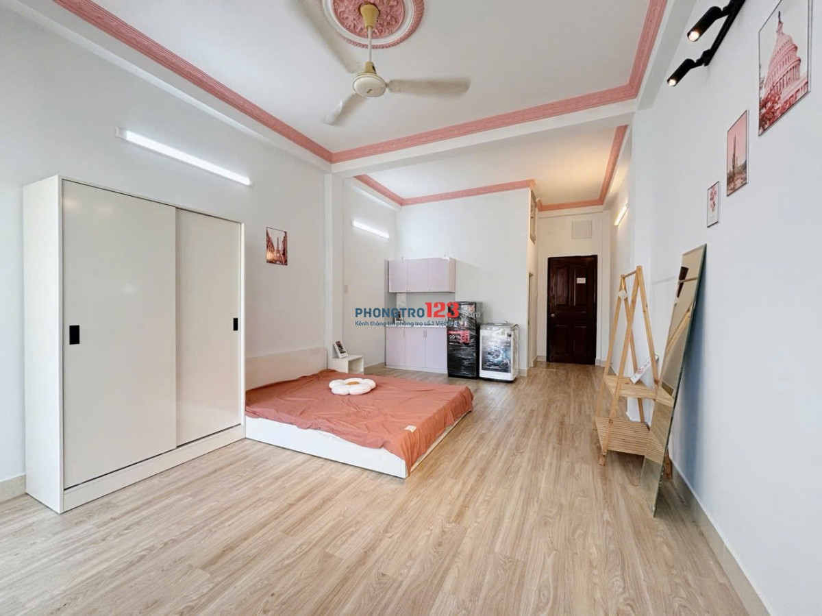 CĂN HỘ STUDIO CÓ BAN CÔNG, FULL NỘI THẤT Ở TRUNG TÂM Q7, GIÁ ĐANG ĐƯỢC ƯU ĐÃI HỖ TRỢ KH THIỆN CHÍ