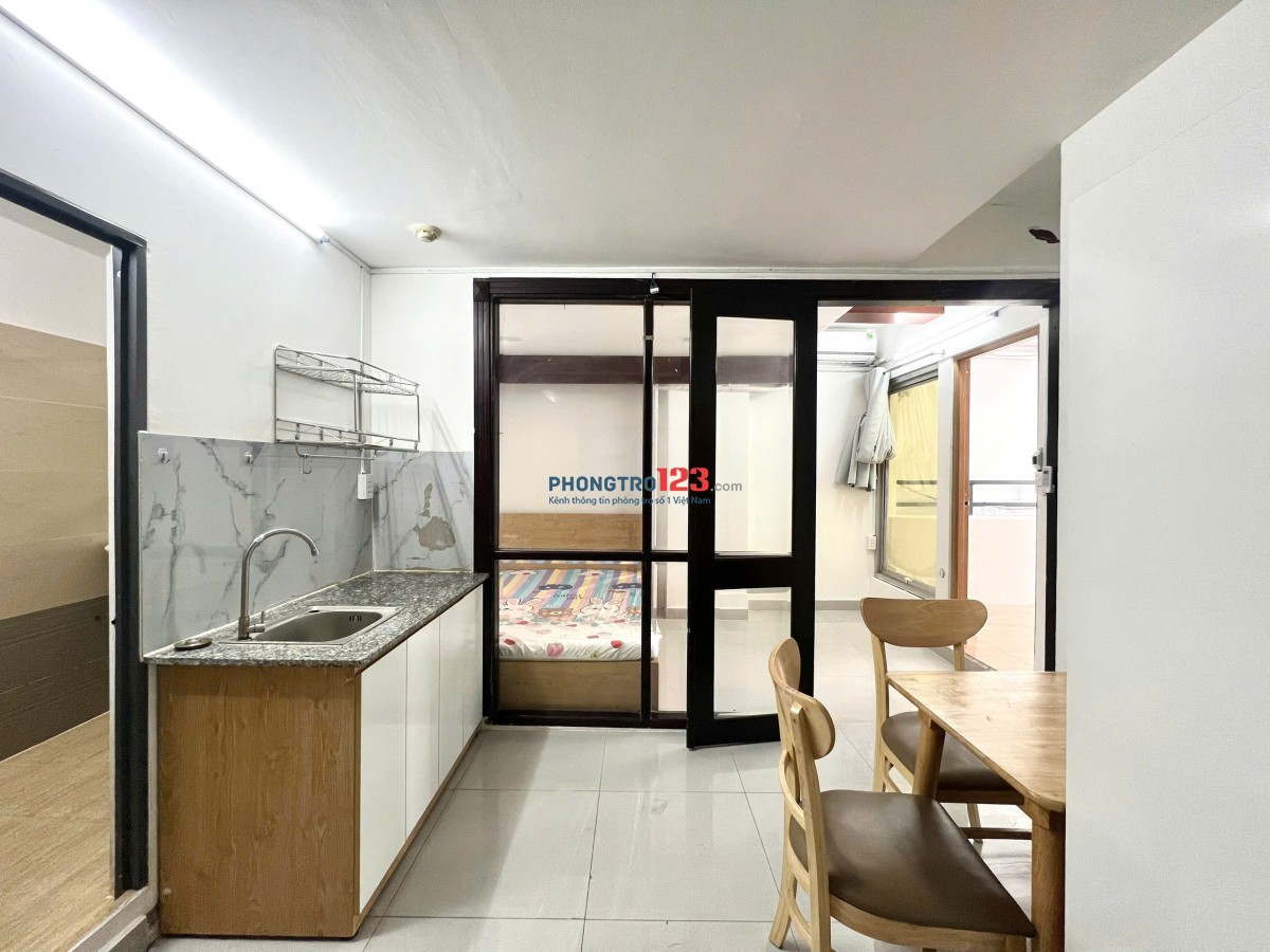 Căn hộ Bancon, 1 phòng ngủ, PK và khu bếp riêng - 224/22 Lý Thường Kiệt, P.14, Q.10 Gần ĐH BKhoa