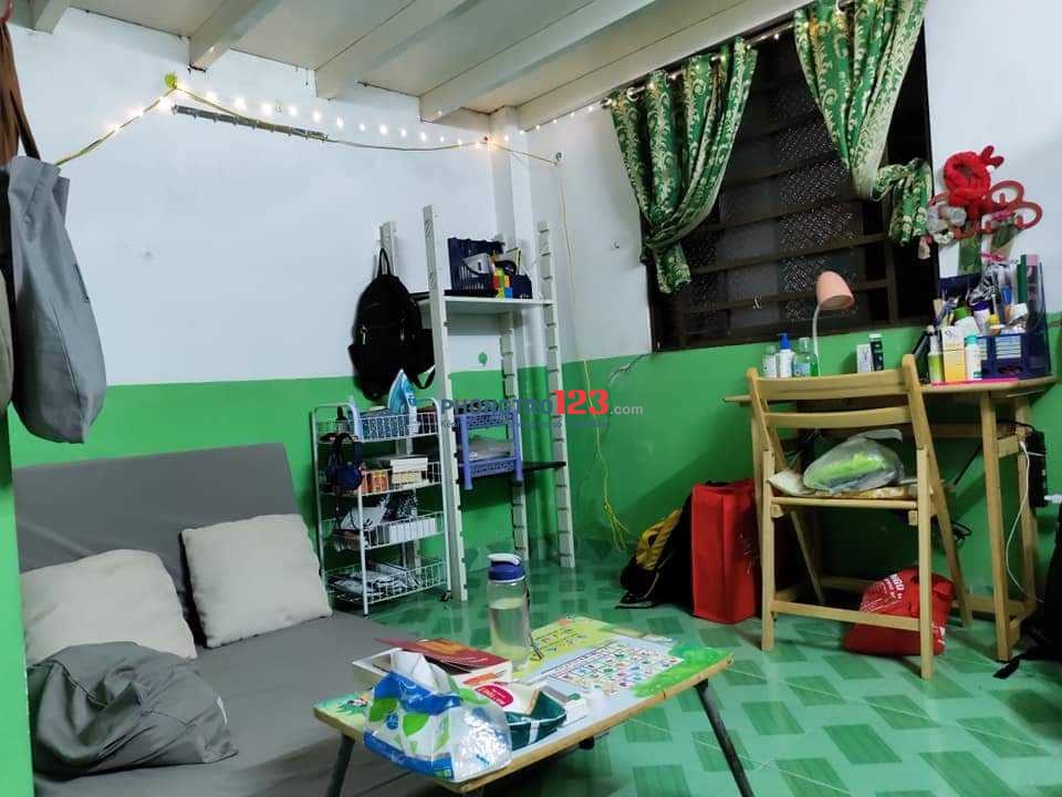 1TR167/THÁNG. Tìm 01 nữ ở ghép Bình Thạnh (gần Vinhome Central Park)