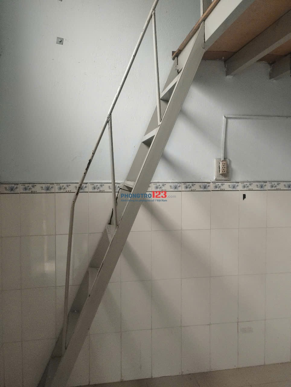 Cho thuê phòng trọ yên tĩnh gần chợ Tam Hà