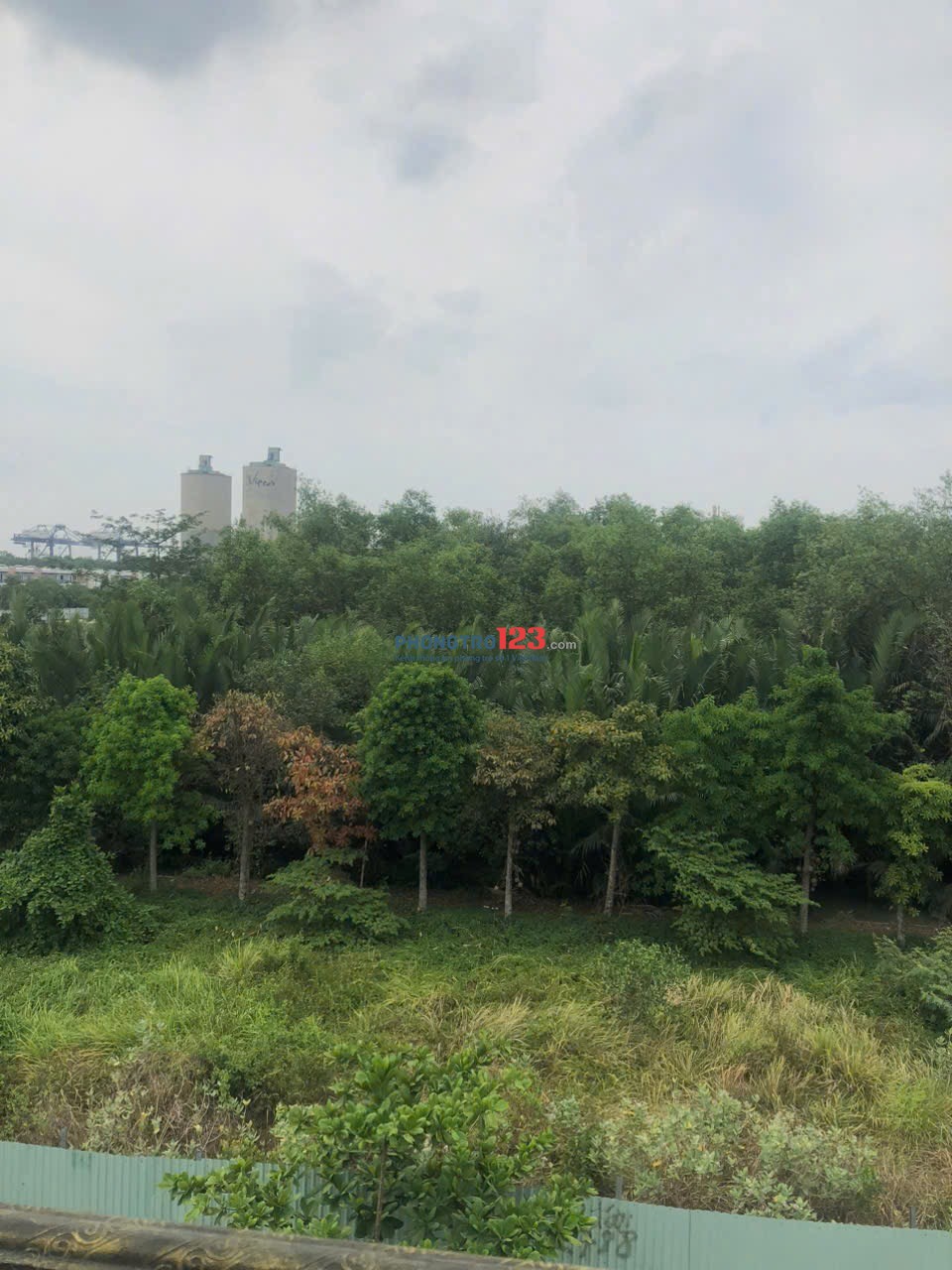 CHO THUÊ PHÒNG CÓ CỬA SỔ – NGAY CẦU VƯỢT NGÃ TƯ GA, PHƯỜNG THẠNH LỘC, QUẬN 12