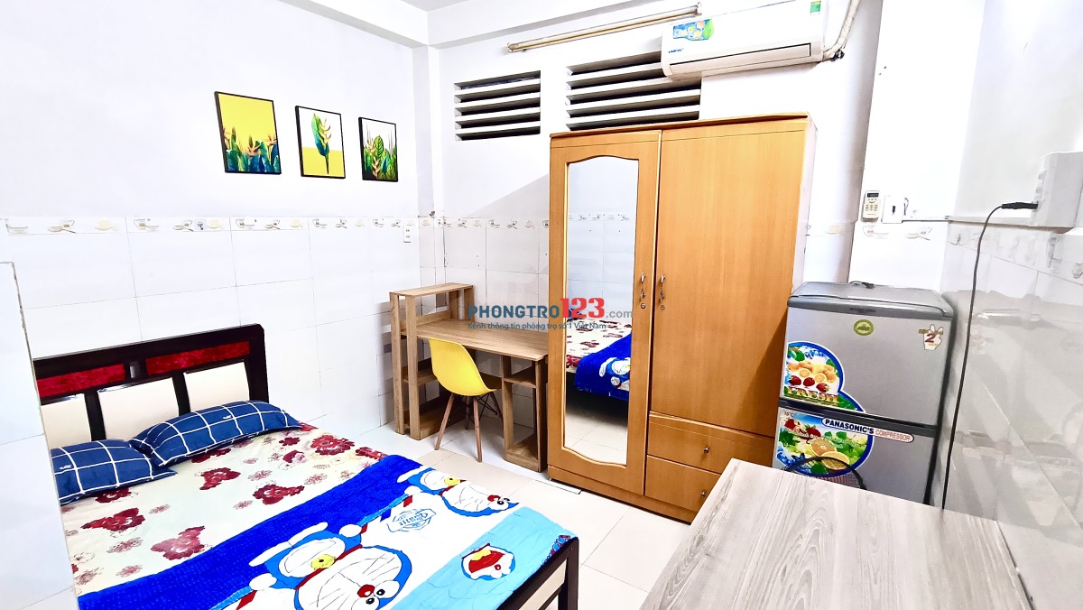 Phòng ở TT Q1 - Full Tiện Ích - Giá Siêu Cute