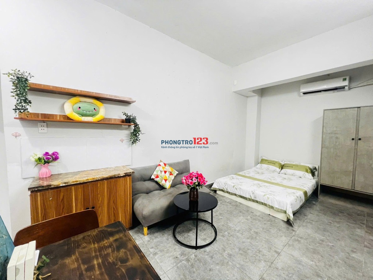 CHDV, Lê Hồng Phong, P12, Q10. 5tr/tháng, 25m2, có cửa sổ.