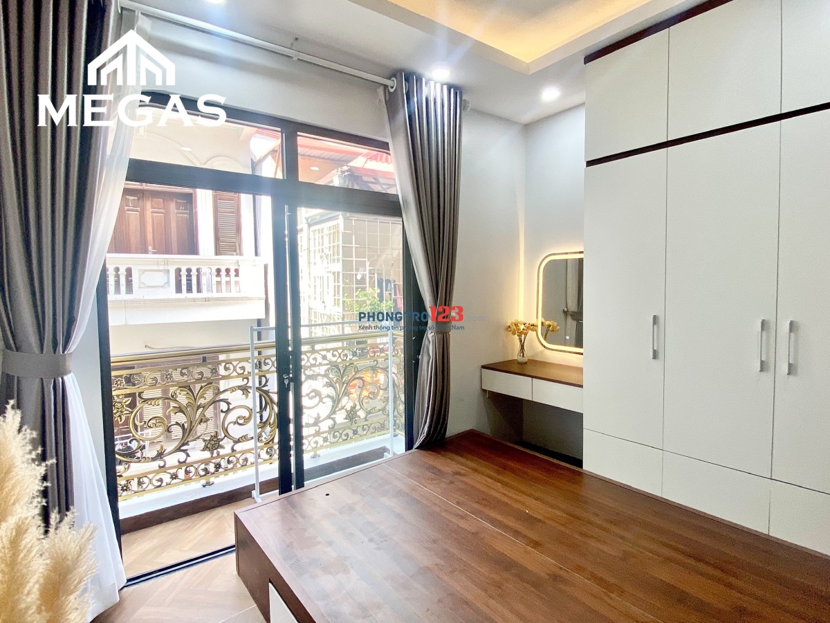 Cho thuê căn hộ 1 ngủ 1 khách mới tinh, ban công thoáng tại Yên Hòa - Cầu Giấy