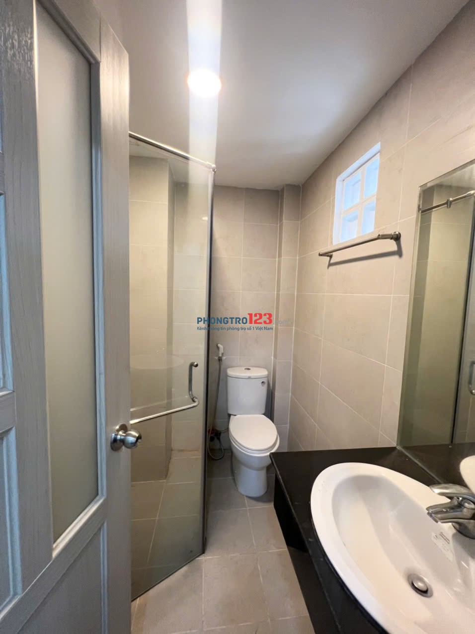 Chung cư Ruby,p15,Tân Bình: 2p ngủ, 2wc, 9tr/th