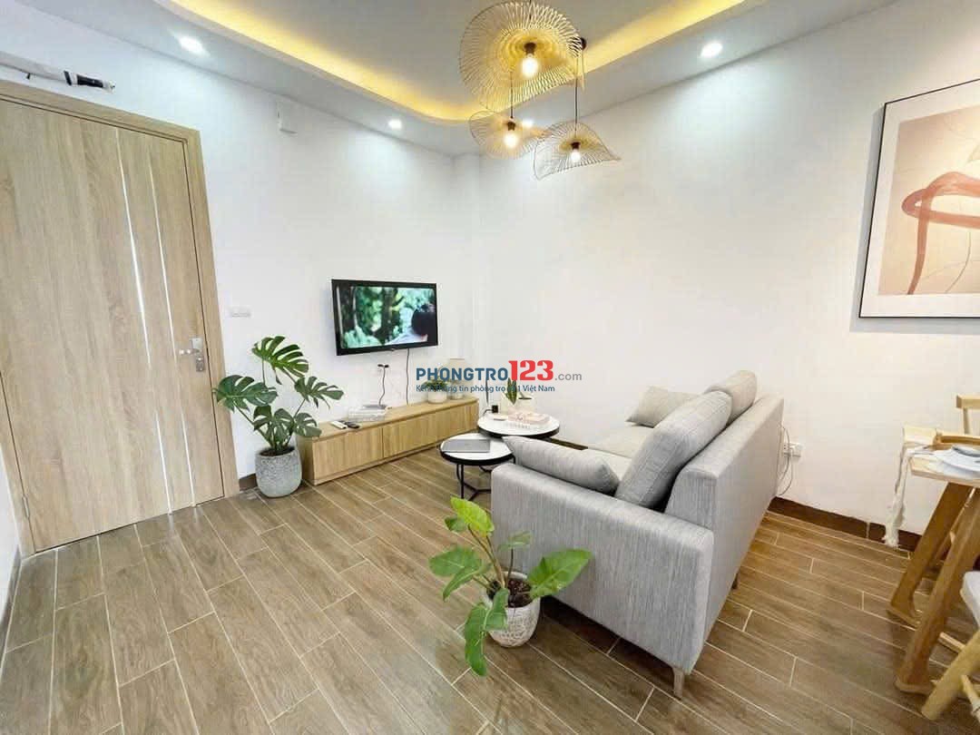 TRỐNG LẠI SIÊU PHẨM 2 PHÒNG NGỦ BAN CÔNG GẦN NTT, TDT, RMIT, SC VIVO, CRESENT MALL, LOTTE Q7