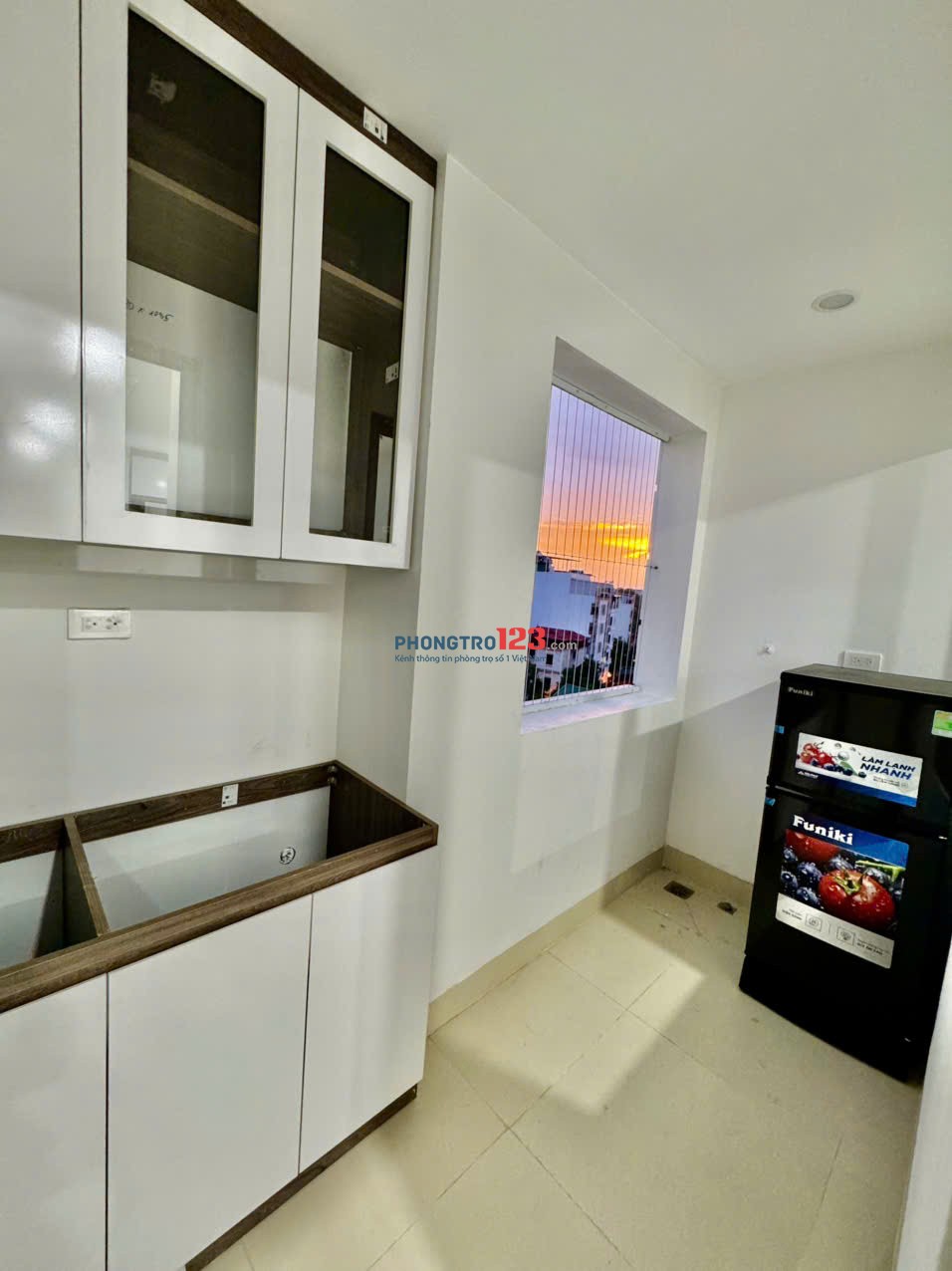 CHO THUÊ PHÒNG MỚI XÂY – NGÕ 143 XUÂN PHƯƠNG (GẦN NGÃ TƯ HOÈ THỊ) giá từ 3tr6