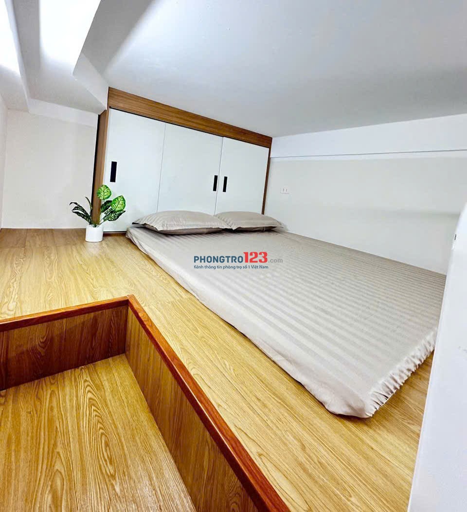 Cho thuê phòng gác xép tại Kiều Mai, full nội thất, ban công cửa sổ