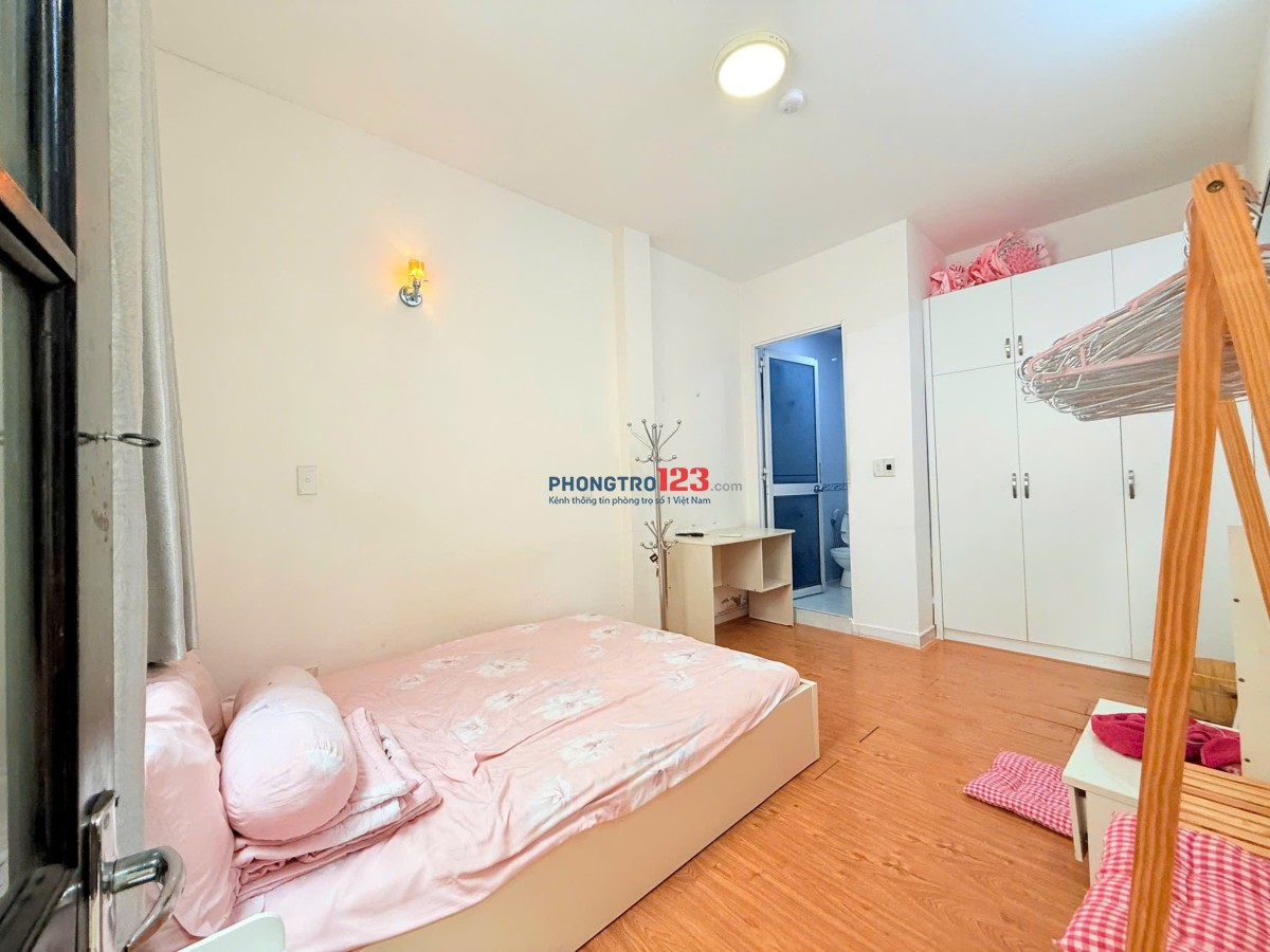 PHÒNG MỚI ĐẦY ĐỦ NỘI THẤT - NGAY ĐƯỜNG 3/2- SVĐ PHÚ THỌ