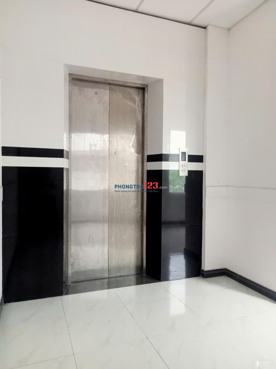 CHO THUÊ PHÒNG TRỌ GẦN CHỢ NỔI CÁI RĂNG!!