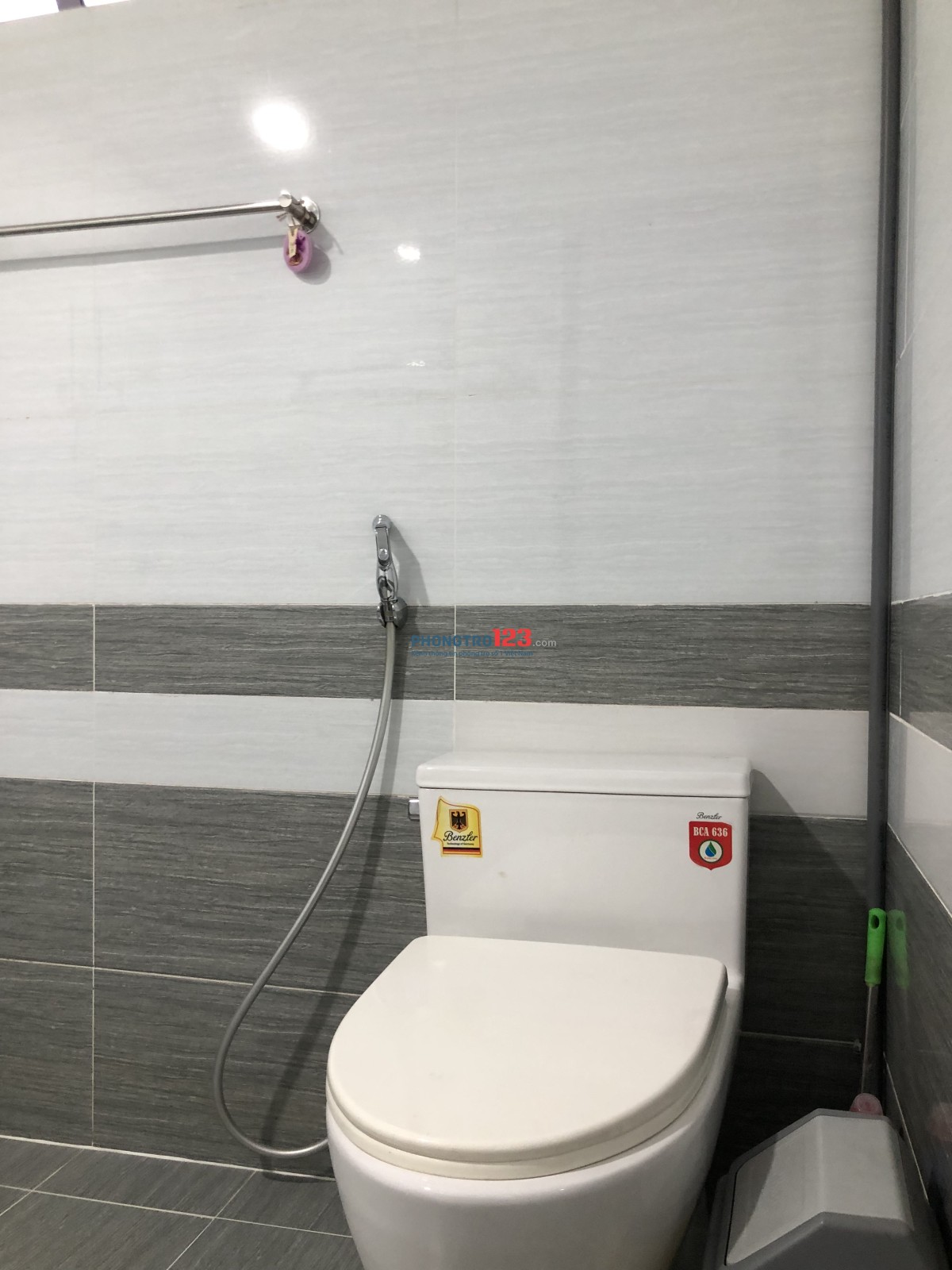Phòng đẹp mới giá rẻ gần chợ Gò Vấp, trường Đại học, siêu thị, có ban công