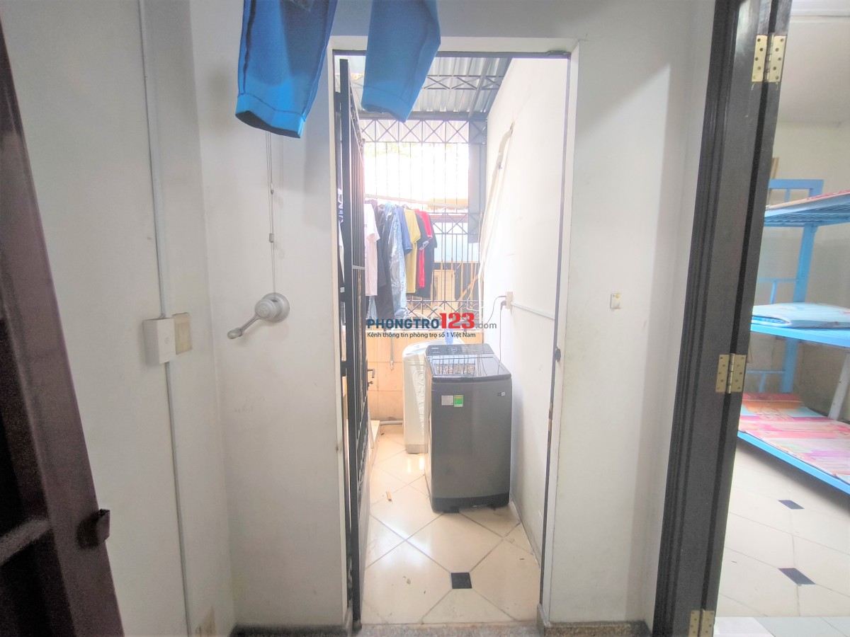 Tìm bạn ở ghép, phòng 2 - 3 người, mỗi người 1500k/tháng