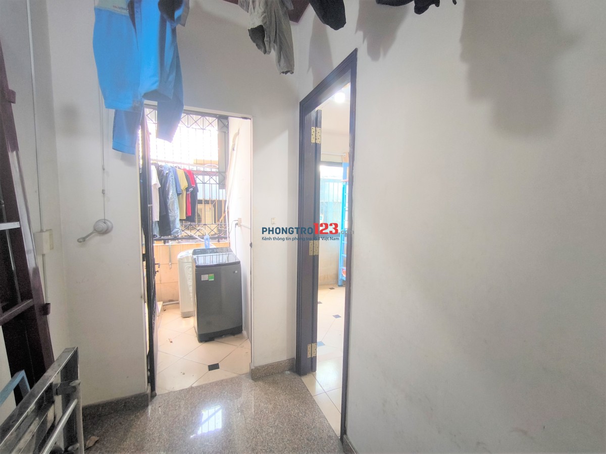 Tìm bạn ở ghép, phòng 2 - 3 người, mỗi người 1500k/tháng