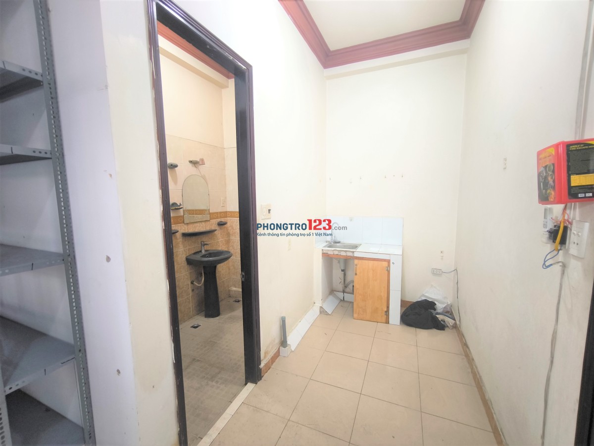 Tìm bạn ở ghép, phòng 2 - 3 người, mỗi người 1500k/tháng