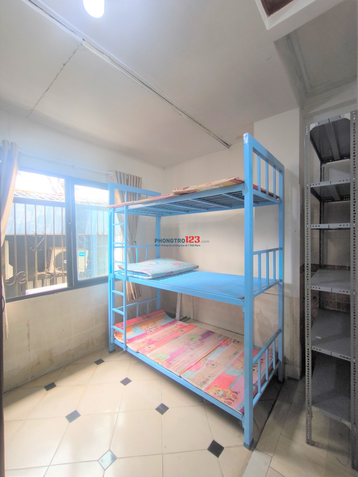 Tìm bạn ở ghép, phòng 2 - 3 người, mỗi người 1500k/tháng