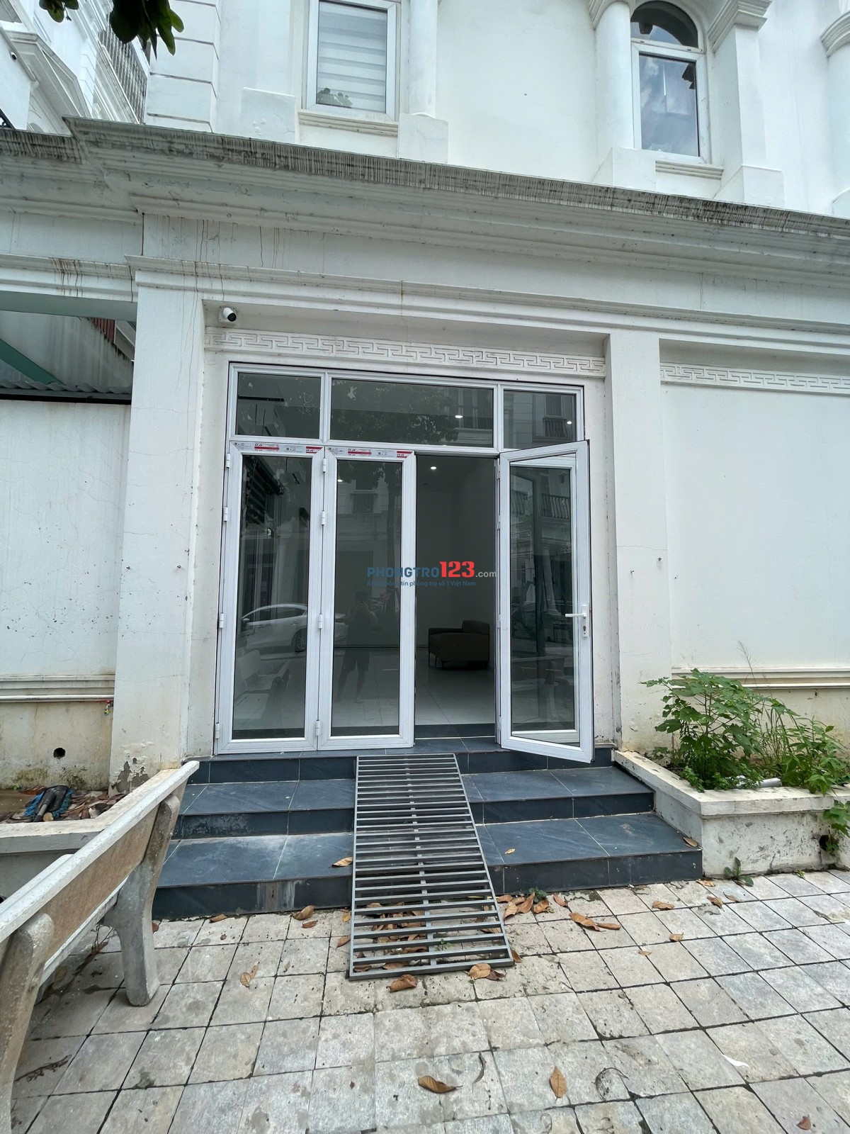 PHÒNG MỚI, FULL NỘI THẤT - THANG MÁY - PCCC ĐẠT CHUẨN – ĐỂ Ô TÔ MIỄN PHÍ – GIÁ CHỈ TỪ 5TR