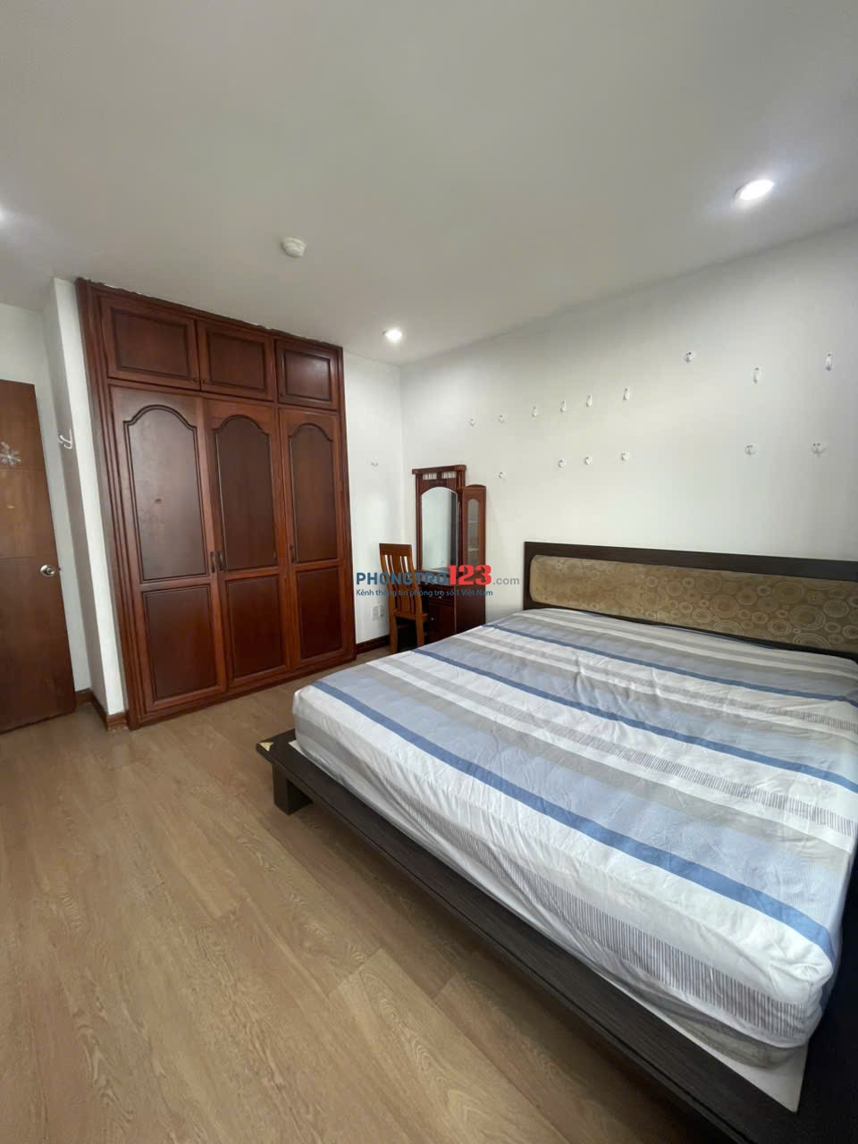 Phòng master trong chung cư HAGL3, Nguyễn Hữu Thọ, quận 7