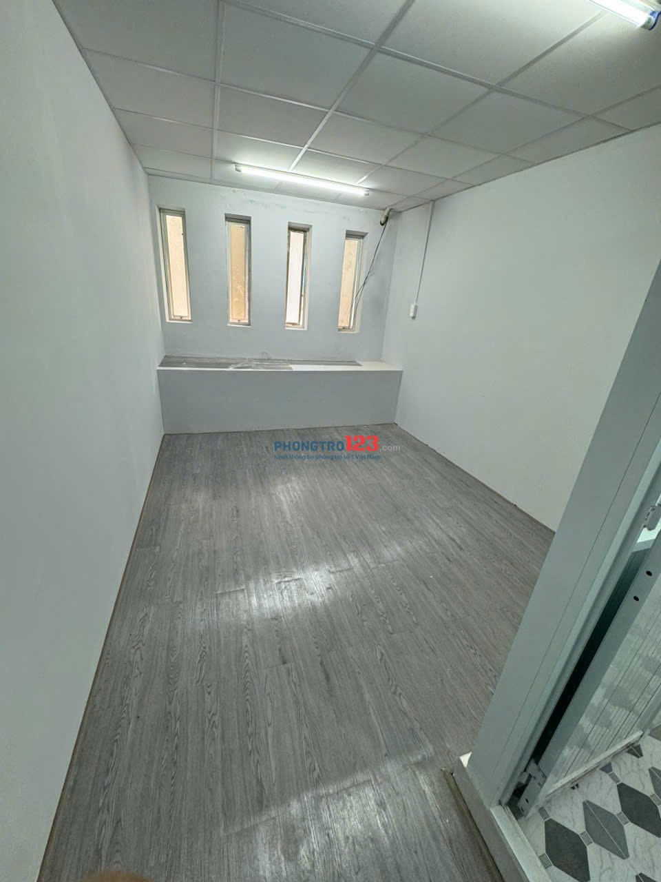 PHÒNG MỚI GIÁ RẺ - HẺM 803 HUỲNH TẤN PHÁT Q7