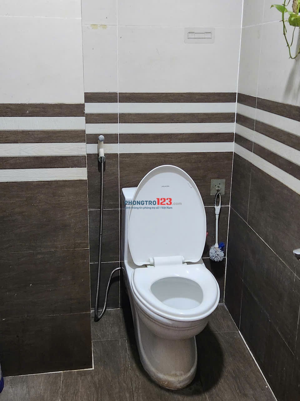 CHỈ DÀNH CHO NỮ -Phòng 17m2 có máy lạnh - ngay cầu Nguyên Tri Phương tiện qua Q5, Q10