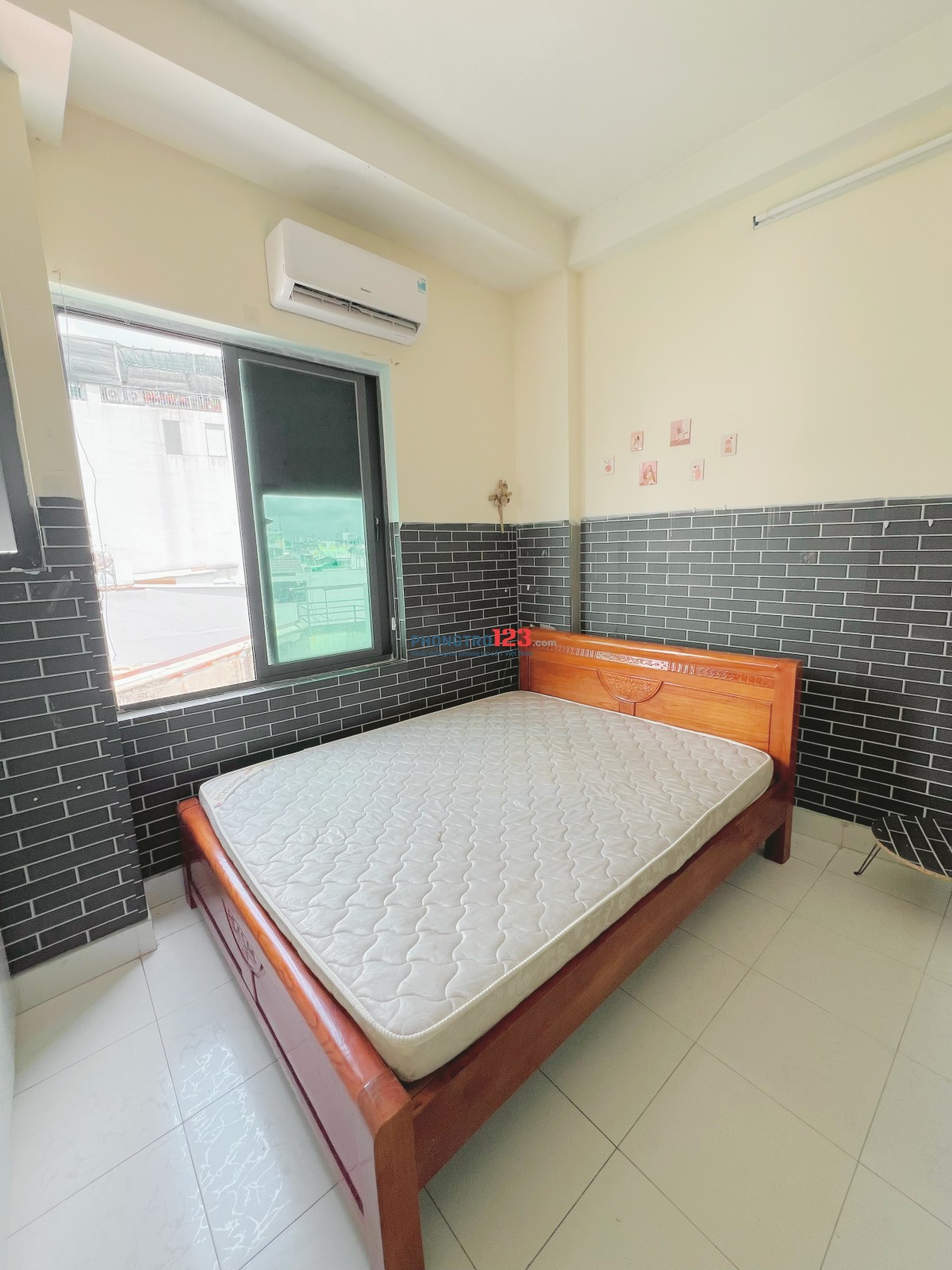 Phòng cửa sổ full nội thất gần Đại Học Y Dược