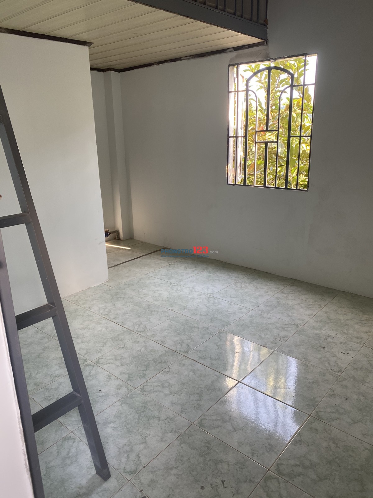 Phòng thoáng mát, riêng tư, gần Vạn Phúc, di chuyển thuận tiện các quận nội thành