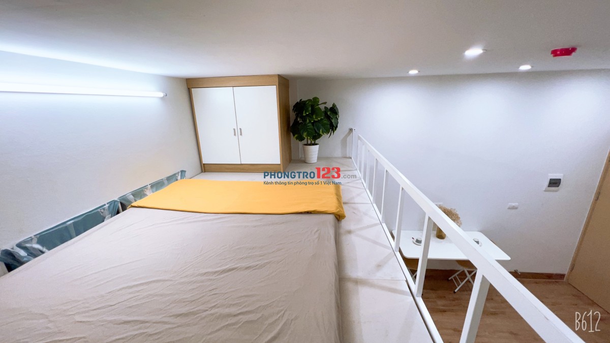 Cho thuê căn CCMN 2 không gian ngủ Full đồ, có gác, cửa sổ ngõ 21 Lê Văn Lương