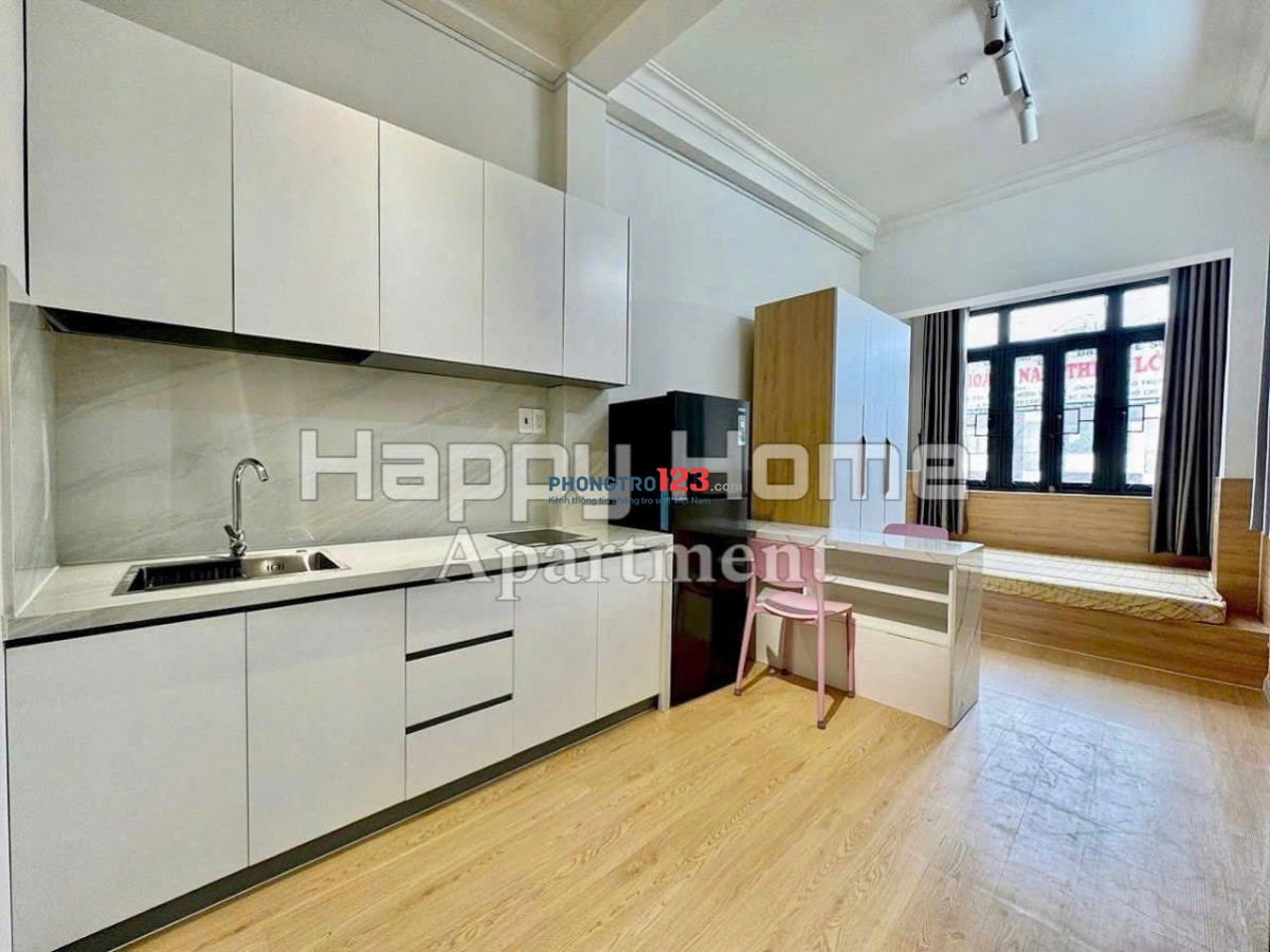 Cho Thuê Căn Hộ 1PN Xa Bếp, Cửa Sổ Thoáng Bạch Đằng Gần Ngã Tư Hàng Xanh