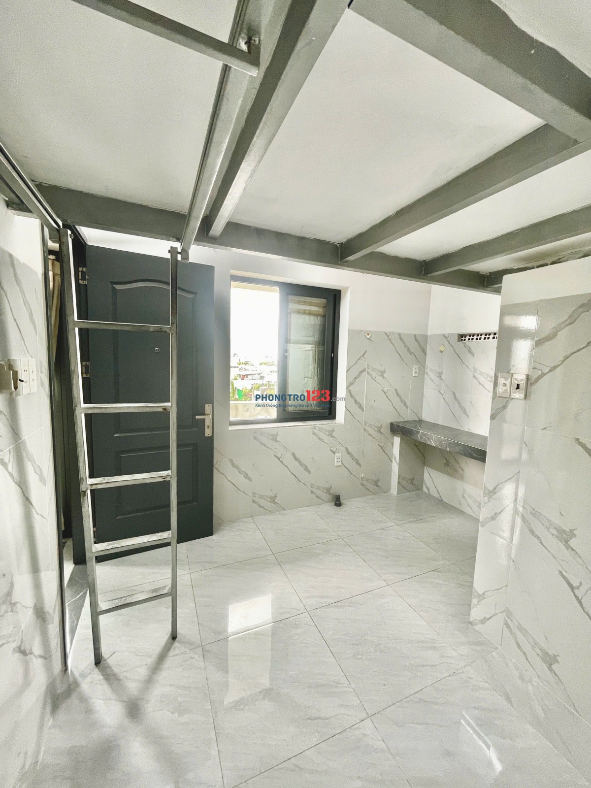 Phòng Duplex Giá Tốt Ngay Trần Não, Cầu Sài Gòn