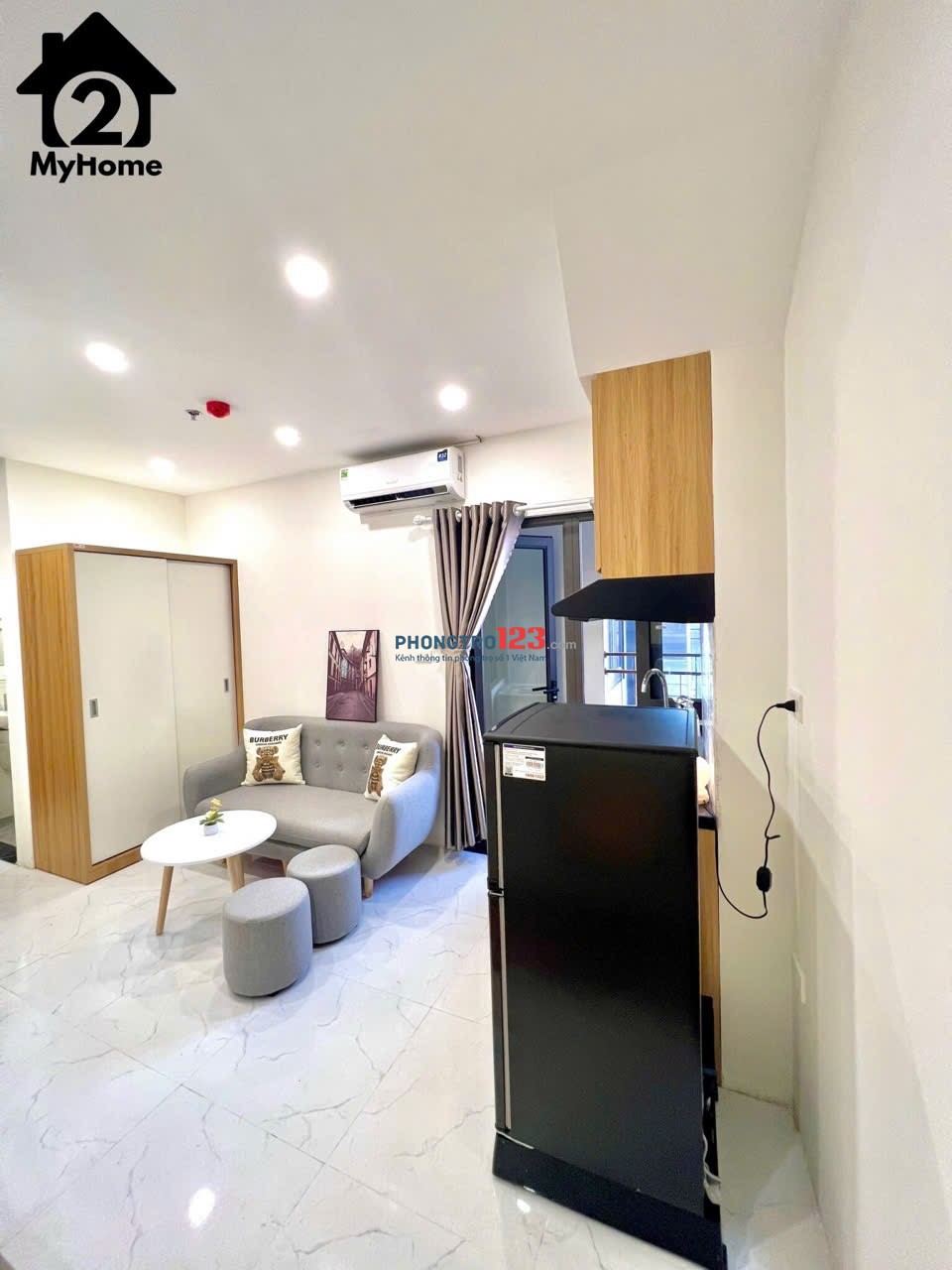 Studio ban công riêng đầy đủ tiện ích 0374797567