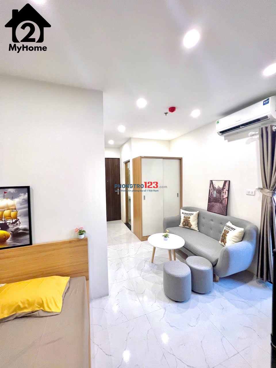 Studio ban công riêng đầy đủ tiện ích 0374797567