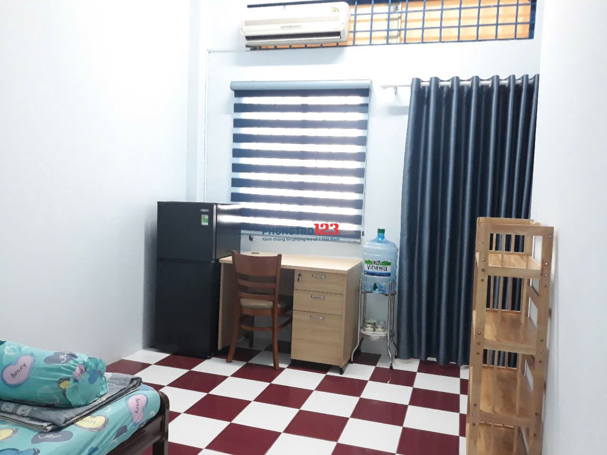 Chính chủ cho thuê phòng trọ giá cực mềm tại trung tâm quận 1 - 30/9 Mạc Đĩnh Chi