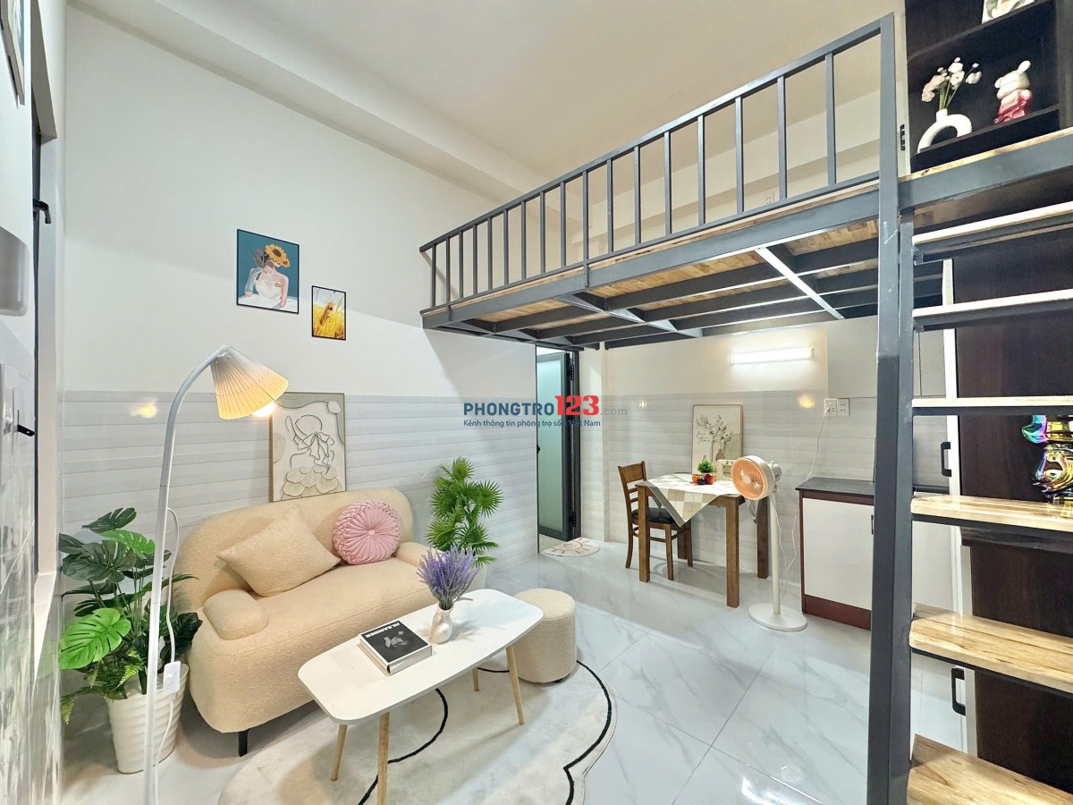 PHÒNG TRỌ FULL NỘI THẤT - GÁC CAO SAU LƯNG ĐH NGUYỄN TẤT THÀNH - VƯỜN LÀI
