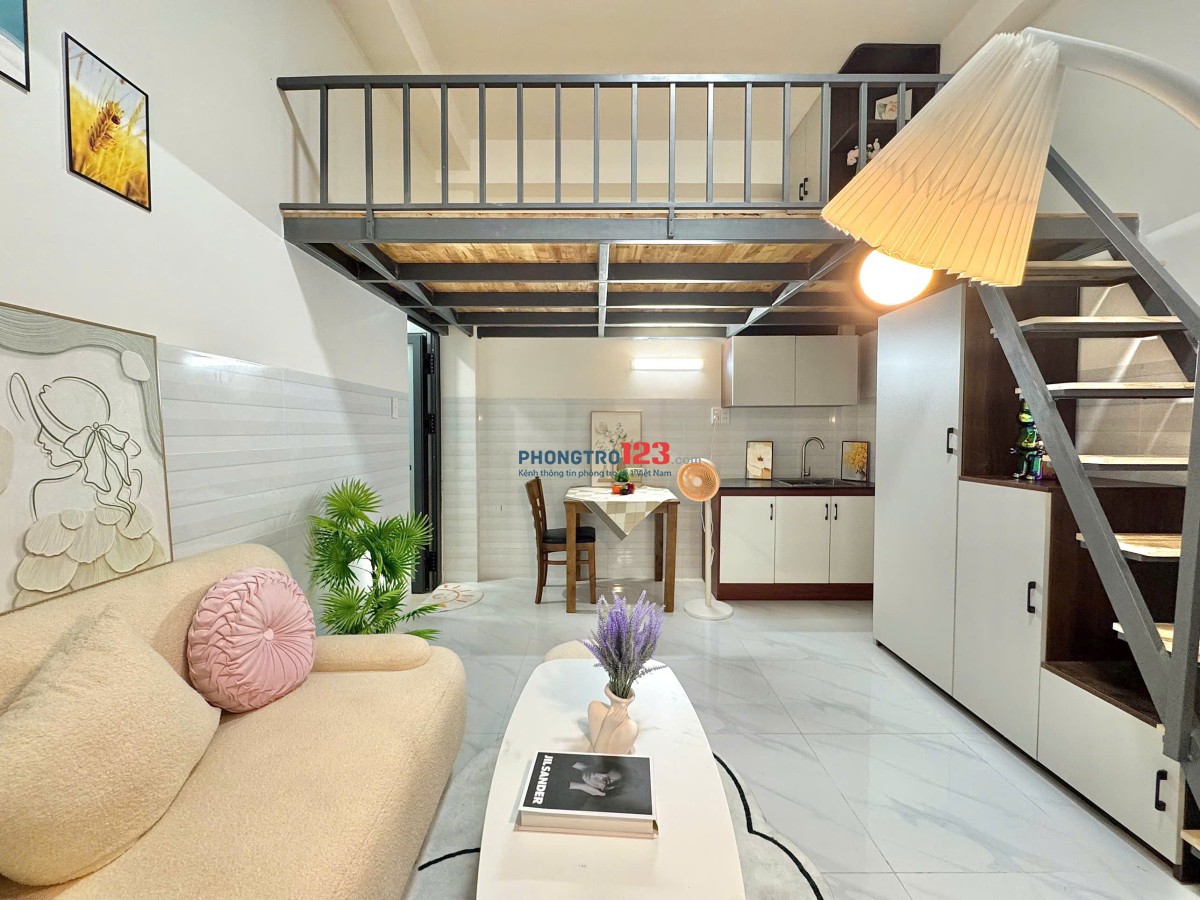 PHÒNG TRỌ FULL NỘI THẤT - GÁC CAO SAU LƯNG ĐH NGUYỄN TẤT THÀNH - VƯỜN LÀI