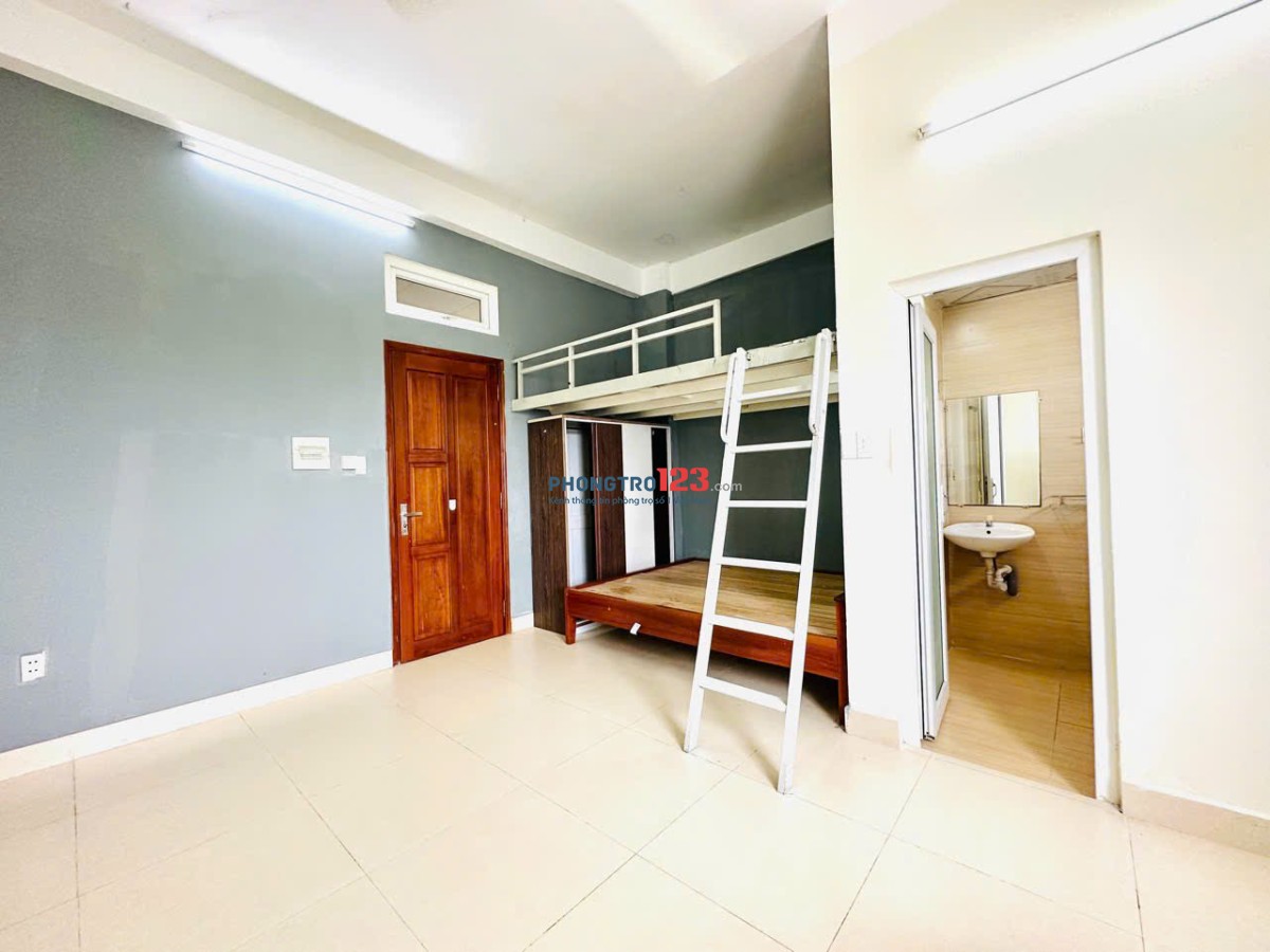 PHÒNG 35M2 - FULL NỘI THẤT - NGAY CHỢ CÂY SỘP NGUYỄN VĂN QUÁ - CẦU THAM LƯƠNG