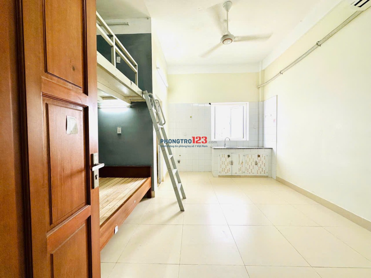 PHÒNG 35M2 - FULL NỘI THẤT - NGAY CHỢ CÂY SỘP NGUYỄN VĂN QUÁ - CẦU THAM LƯƠNG