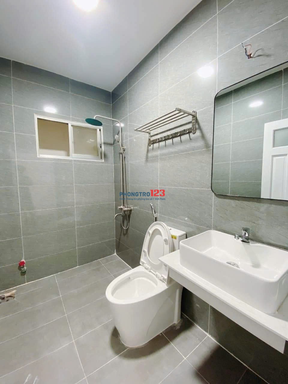 Cho Thuê Phòng Siêu Rộng Có Cửa Sổ Lớn _ Full NT Phan Đình Phùng _ Phú Nhuận